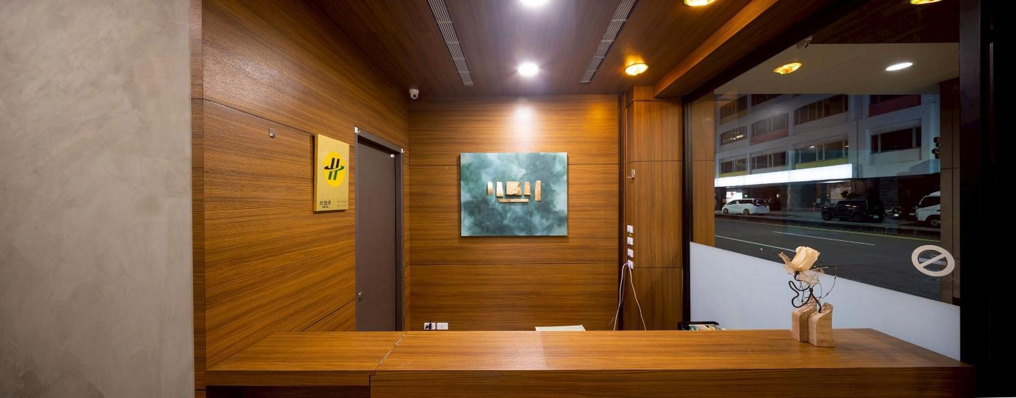 P Inn Tainan Buitenkant foto