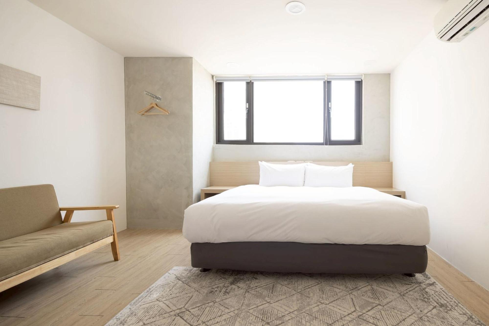 P Inn Tainan Buitenkant foto