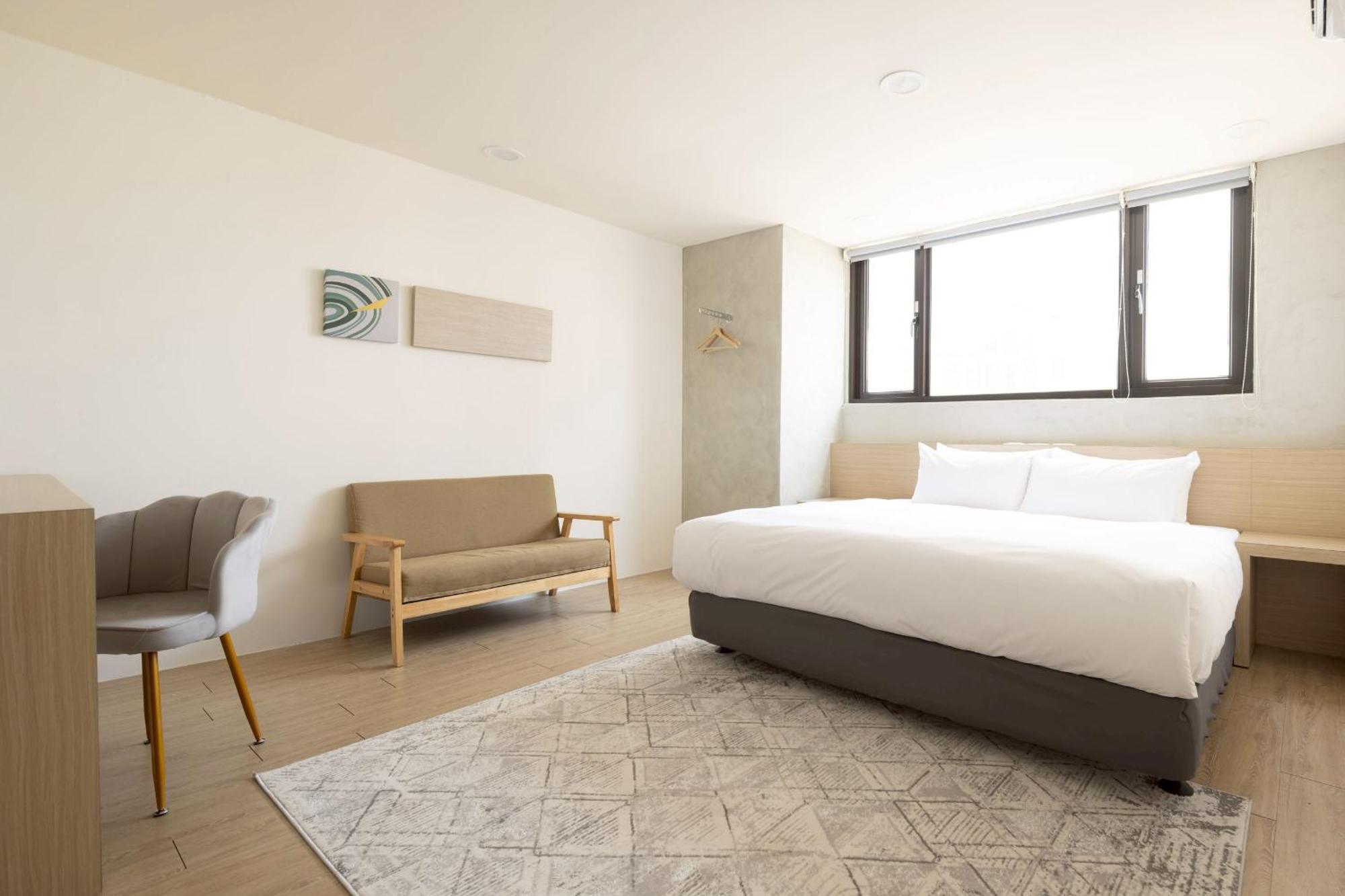 P Inn Tainan Buitenkant foto