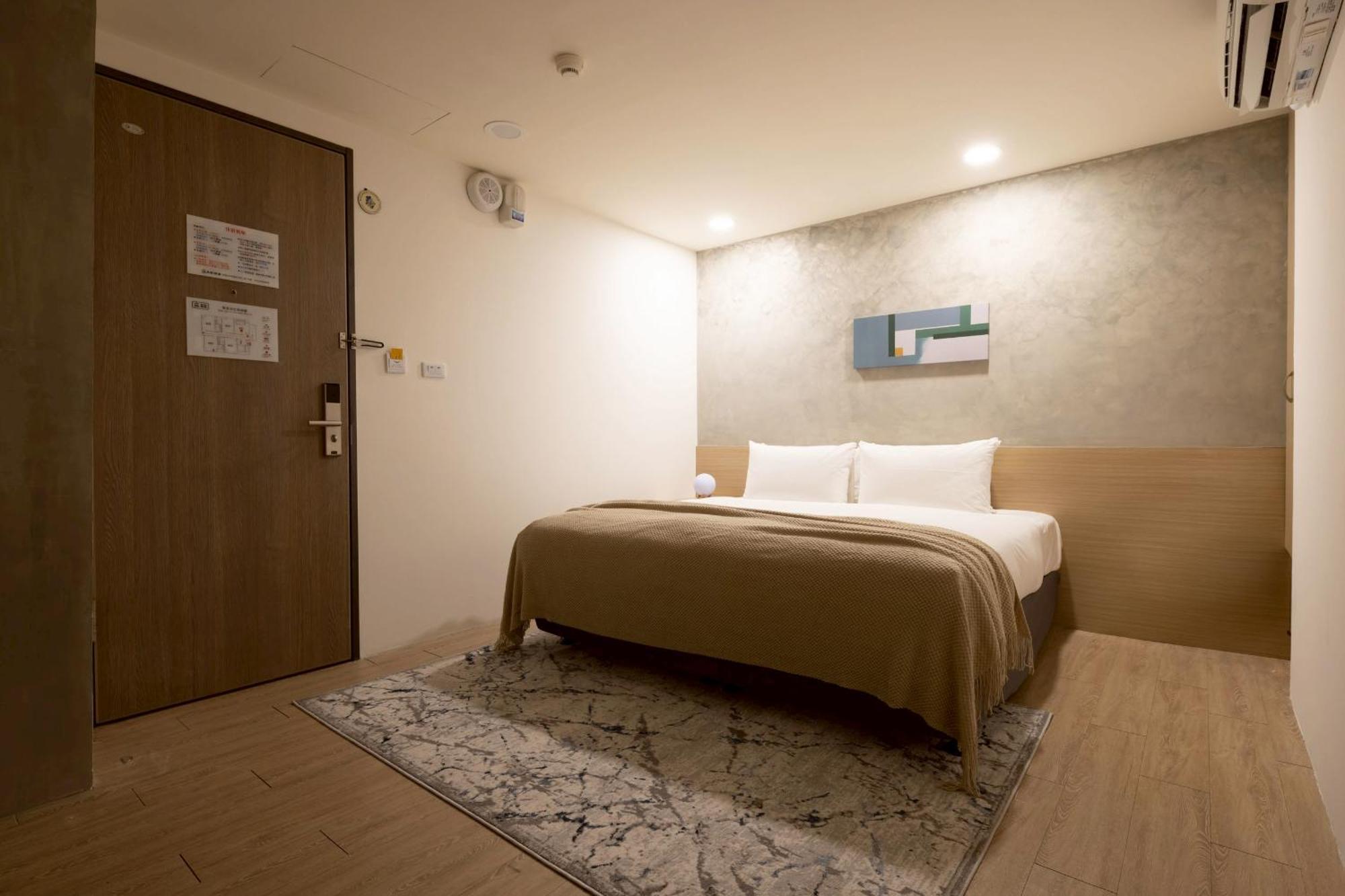 P Inn Tainan Buitenkant foto